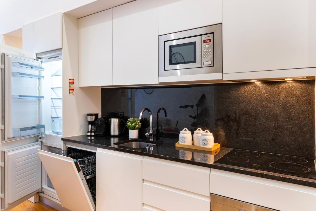 City Center Modern Apartment In ポルト エクステリア 写真